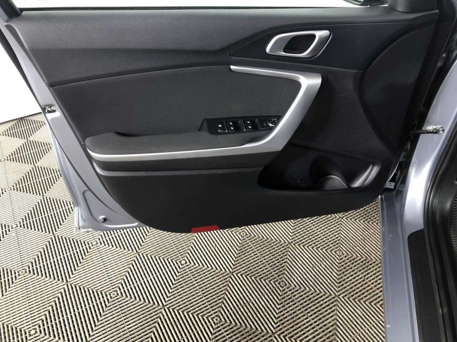 Kia Ceed 1.6 АКПП, 2018, 63 000 км фото 8