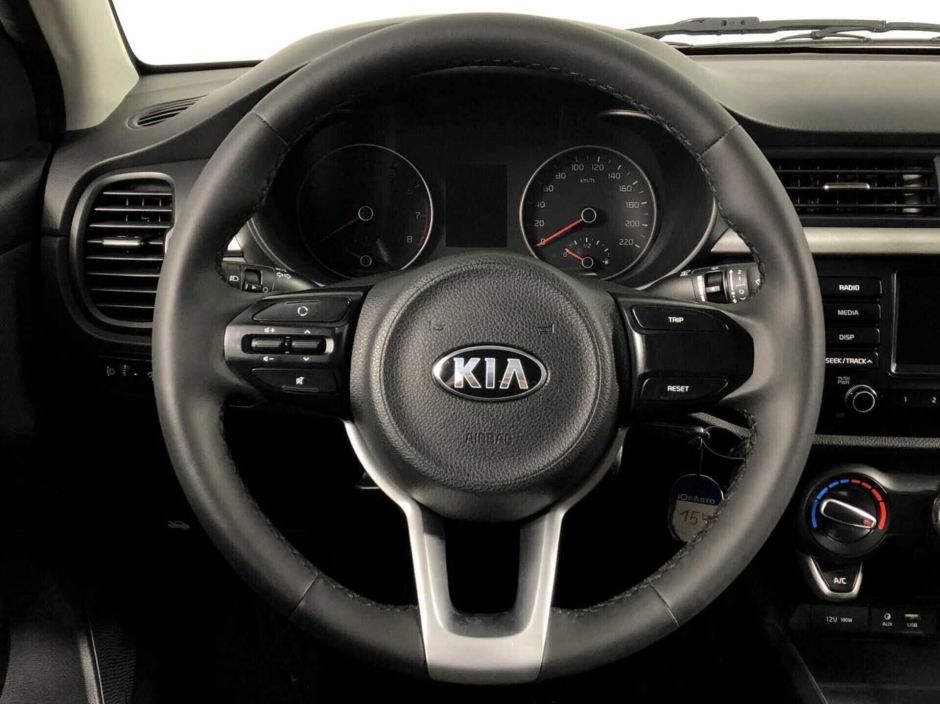 Kia Rio 1.6 МКПП, 2019, 55 000 км фото 8