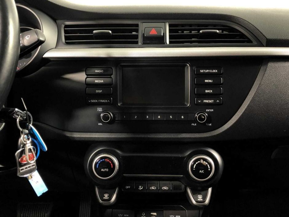 Kia Rio 1.6 АКПП, 2019, 50 000 км фото 7