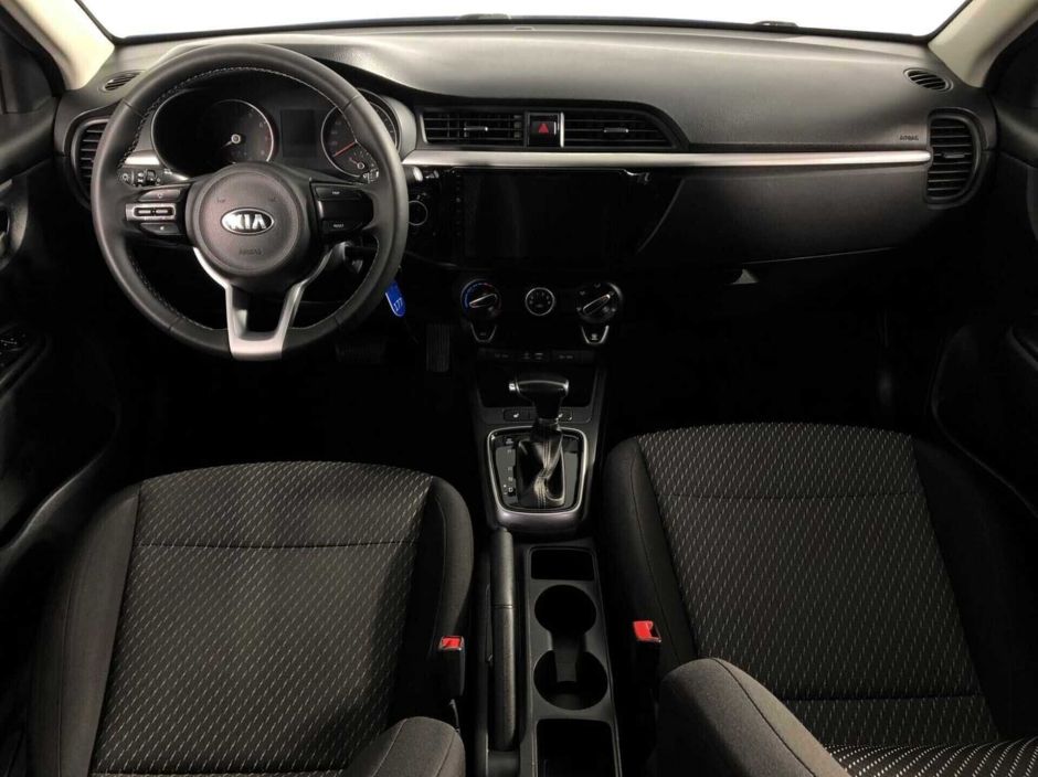 Kia Rio 1.6 АКПП, 2018, 67 000 км фото 10