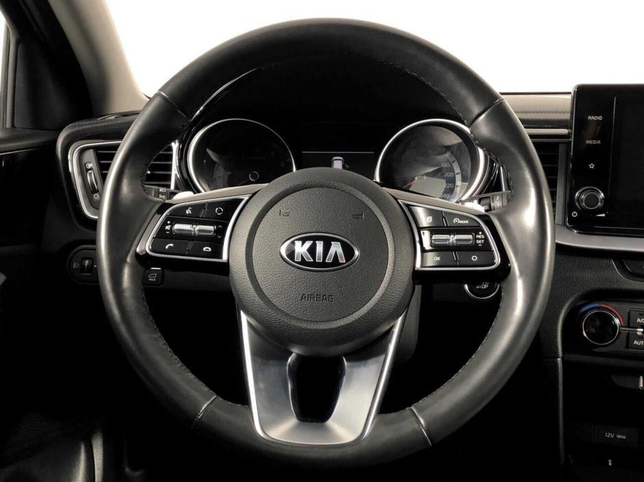 Kia XCeed 1.4 РКПП, 2020, 48 000 км фото 6