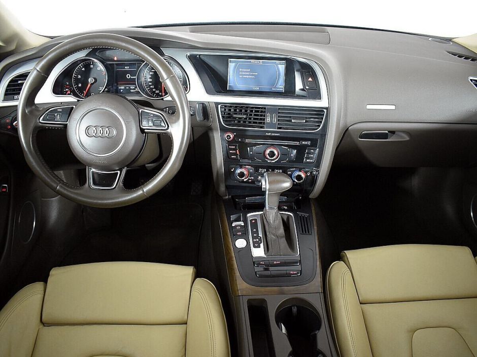 Audi A5 2.0 РКПП, 2016, 97 000 км фото 6