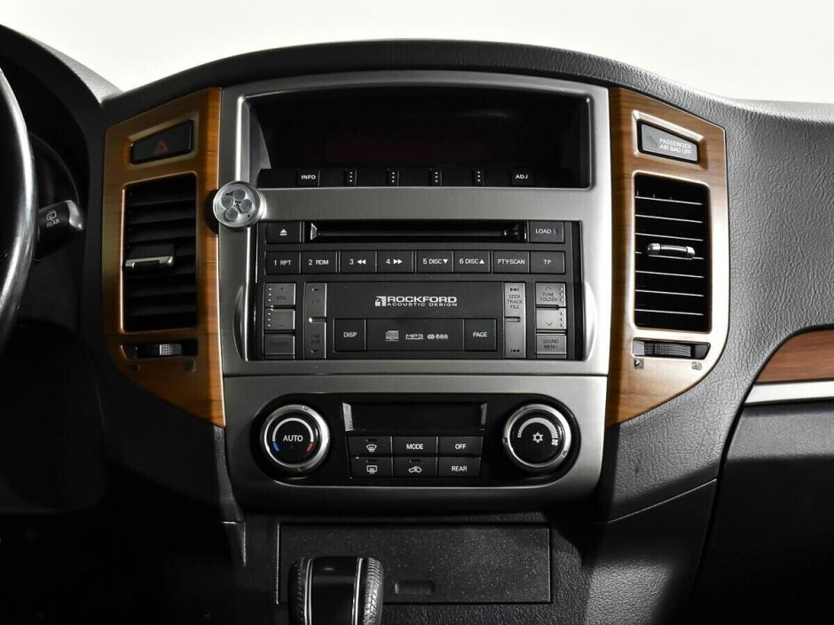 Mitsubishi Pajero 3.8 АКПП, 2008, 184 000 км фото 6