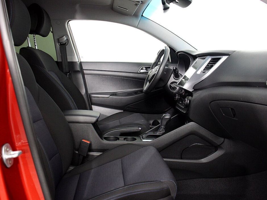 Hyundai Tucson 2.0 АКПП, 2016, 96 000 км фото 8