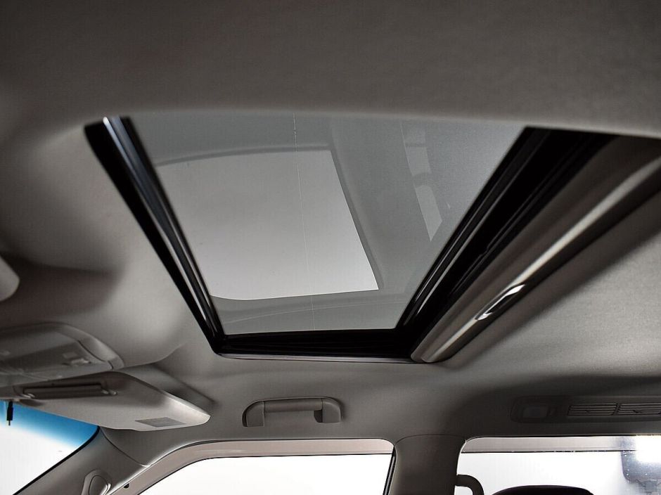 Infiniti QX56 5.6 АКПП, 2011, 146 000 км фото 11