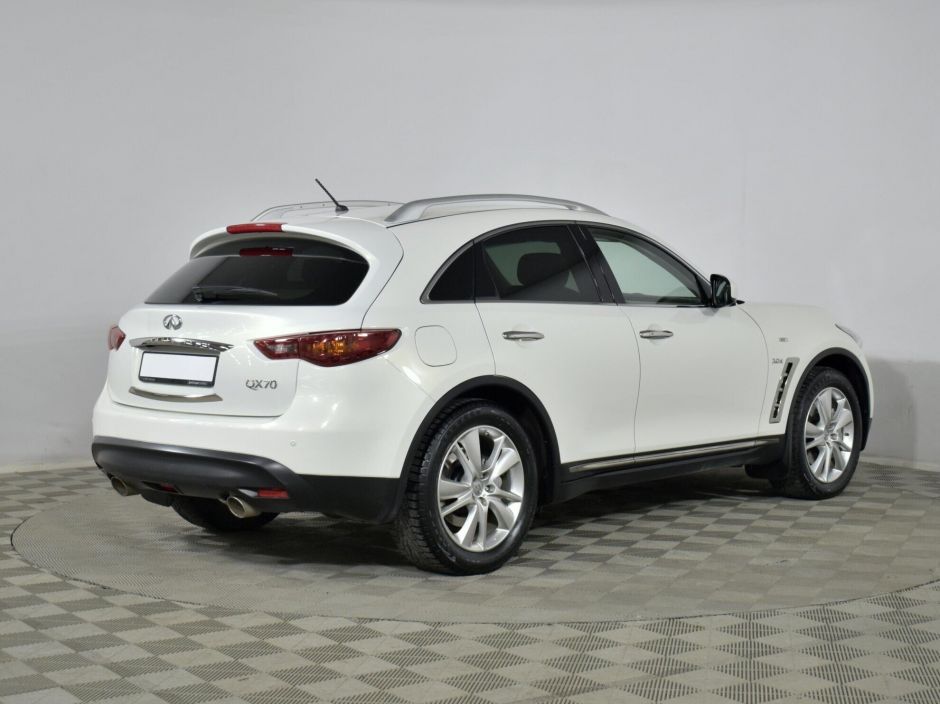 Infiniti QX70 3.0 АКПП, 2014, 112 000 км фото 2