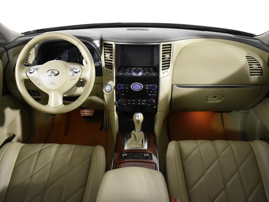 Infiniti QX70 3.0 АКПП, 2014, 112 000 км фото 3