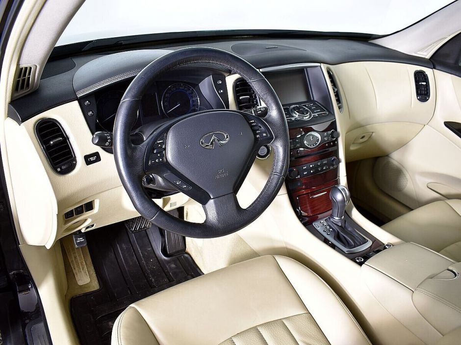 Infiniti QX50 2.5 АКПП, 2017, 85 000 км фото 4