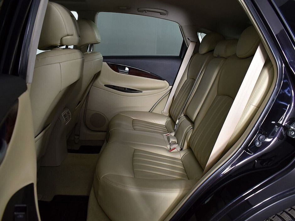 Infiniti QX50 2.5 АКПП, 2017, 85 000 км фото 10