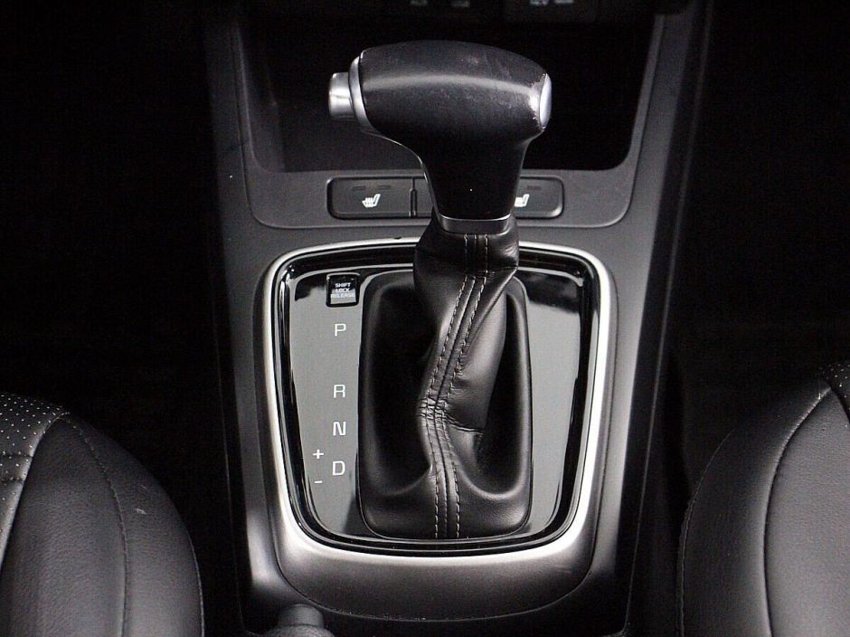 Kia Rio 1.6 АКПП, 2019, 48 000 км фото 7