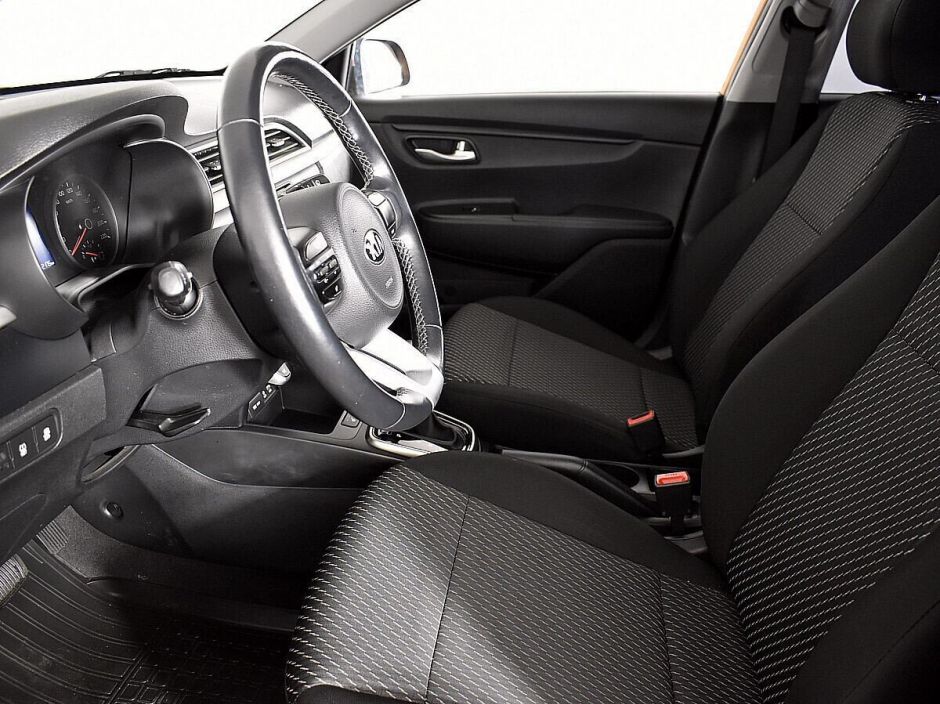 Kia Rio 1.6 АКПП, 2018, 71 000 км фото 3
