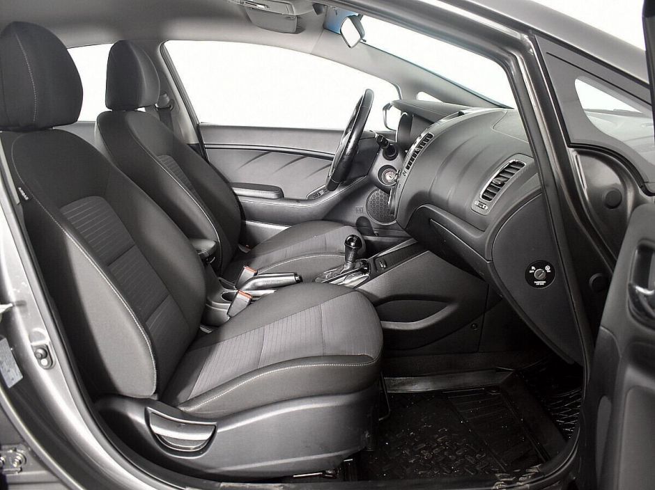 Kia Cerato 2.0 АКПП, 2018, 68 000 км фото 7