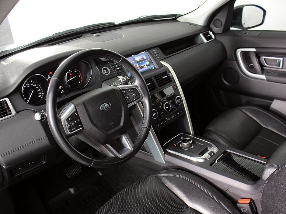 Land Rover Discovery Sport 2.0 АКПП, 2016, 89 000 км фото 3