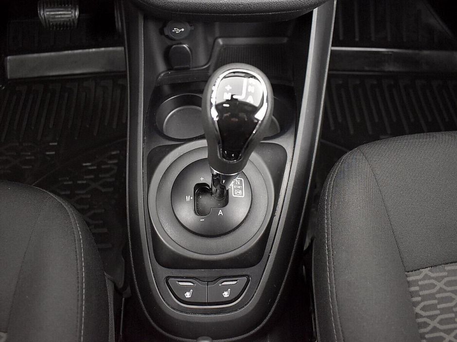 LADA (ВАЗ) Vesta 1.6 РКПП, 2017, 82 000 км фото 6