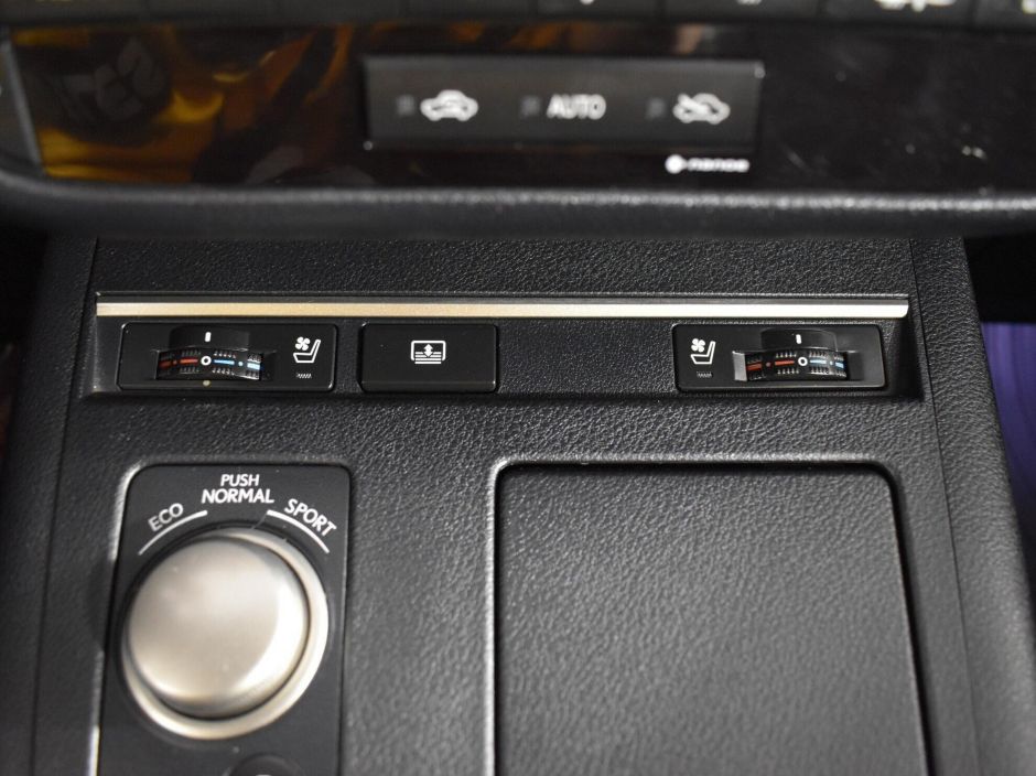 Lexus ES 2.5 АКПП, 2014, 112 000 км фото 6