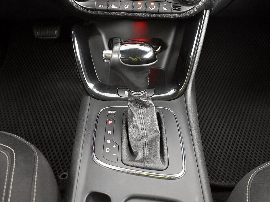 Kia Ceed 1.6 РКПП, 2016, 86 000 км фото 6