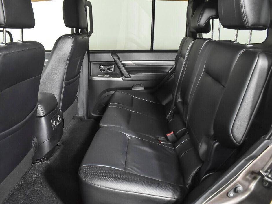 Mitsubishi Pajero 3.2 АКПП, 2011, 143 000 км фото 12