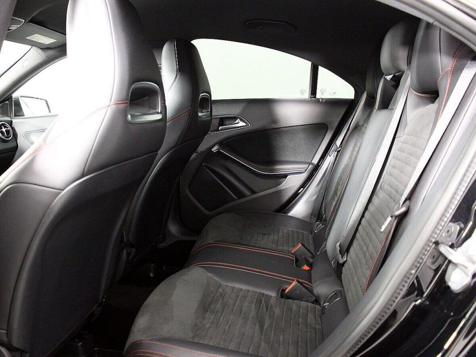 Mercedes-Benz CLA 1.6 РКПП, 2018, 71 000 км фото 8