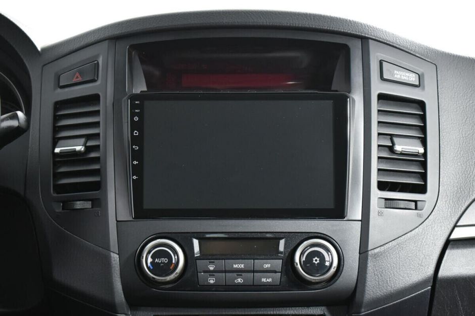 Mitsubishi Pajero 3.0 АКПП, 2012, 137 000 км фото 7