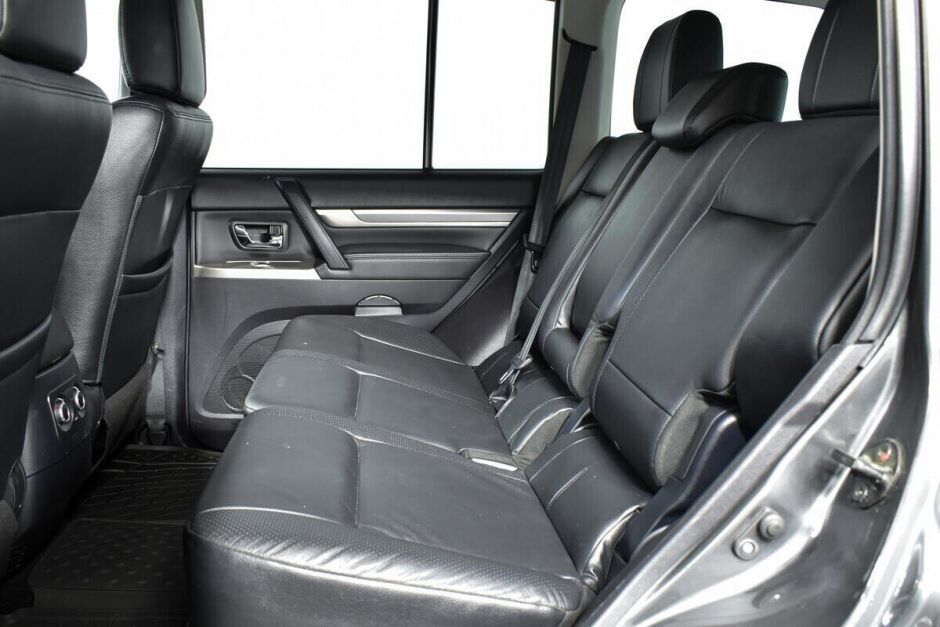 Mitsubishi Pajero 3.0 АКПП, 2012, 137 000 км фото 9