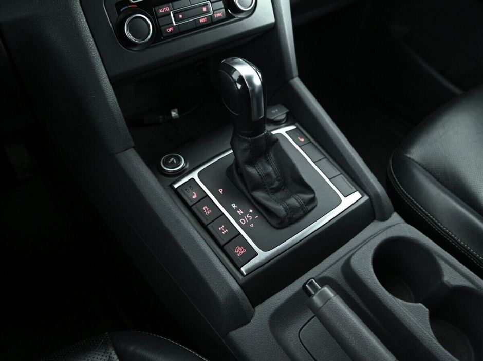 Volkswagen Amarok 2.0 АКПП, 2016, 91 000 км фото 7