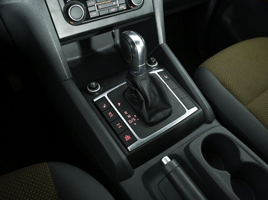 Volkswagen Amarok 2.0 АКПП, 2012, 145 000 км фото 8