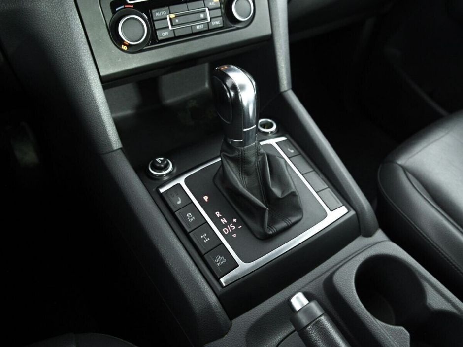 Volkswagen Amarok 2.0 АКПП, 2012, 136 000 км фото 7