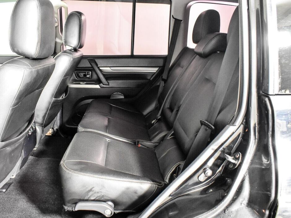 Mitsubishi Pajero 3.0 АКПП, 2012, 134 000 км фото 7