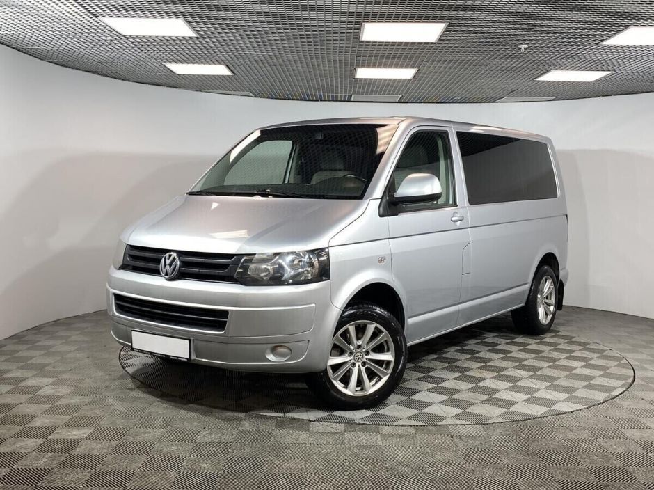 Volkswagen Transporter 2.0 РКПП, 2011, 150 000 км фото 1
