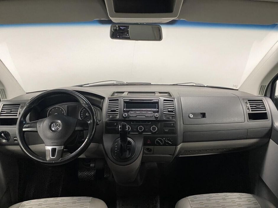 Volkswagen Transporter 2.0 РКПП, 2011, 150 000 км фото 6