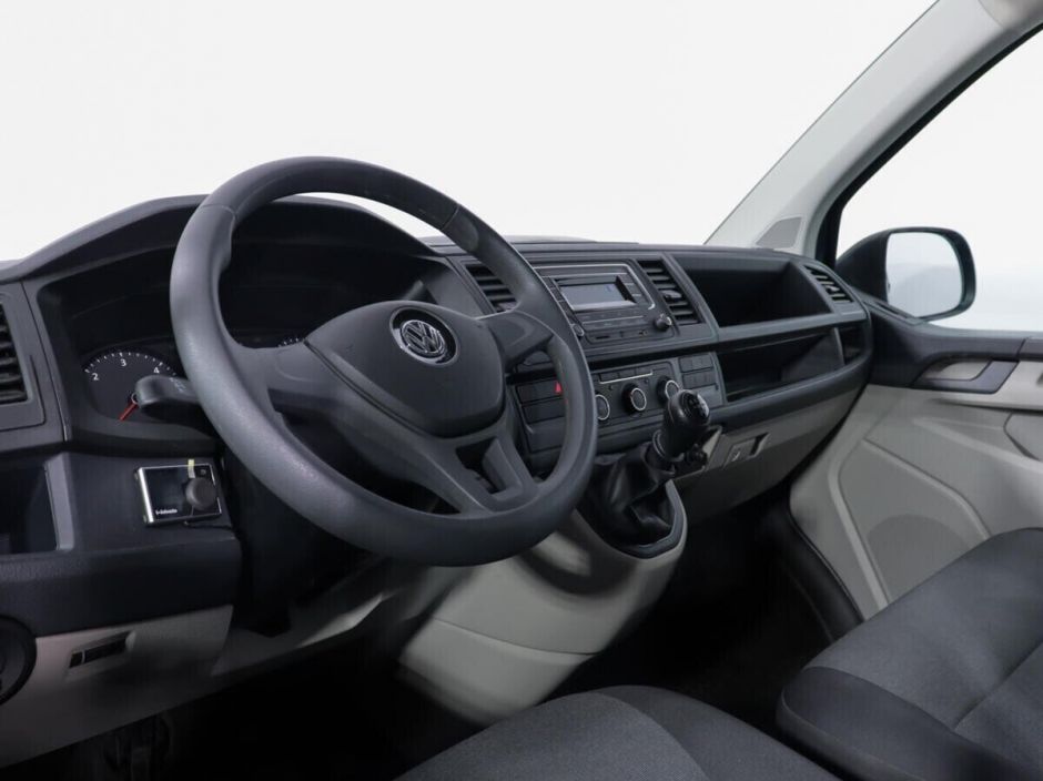Volkswagen Transporter 2.0 МКПП, 2018, 73 000 км фото 5