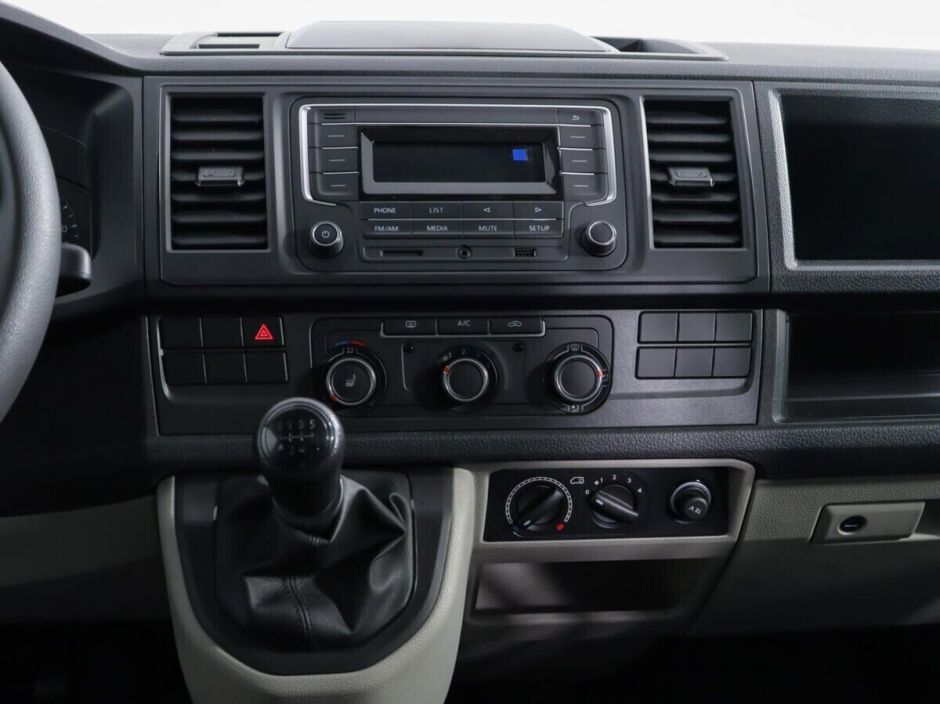 Volkswagen Transporter 2.0 МКПП, 2018, 73 000 км фото 7