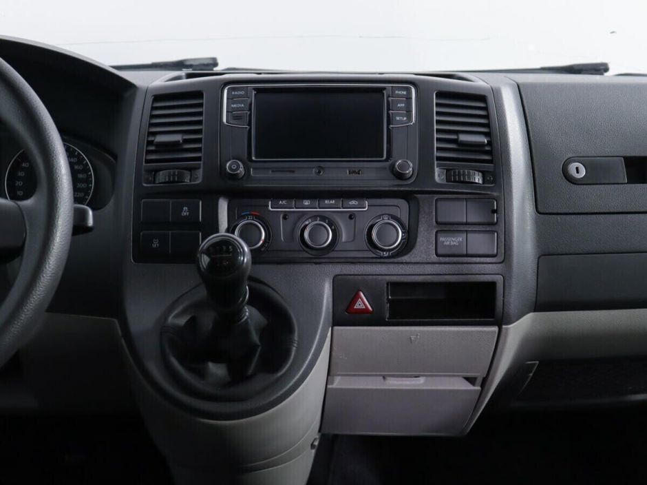 Volkswagen Caravelle 2.0 МКПП, 2012, 135 000 км фото 7