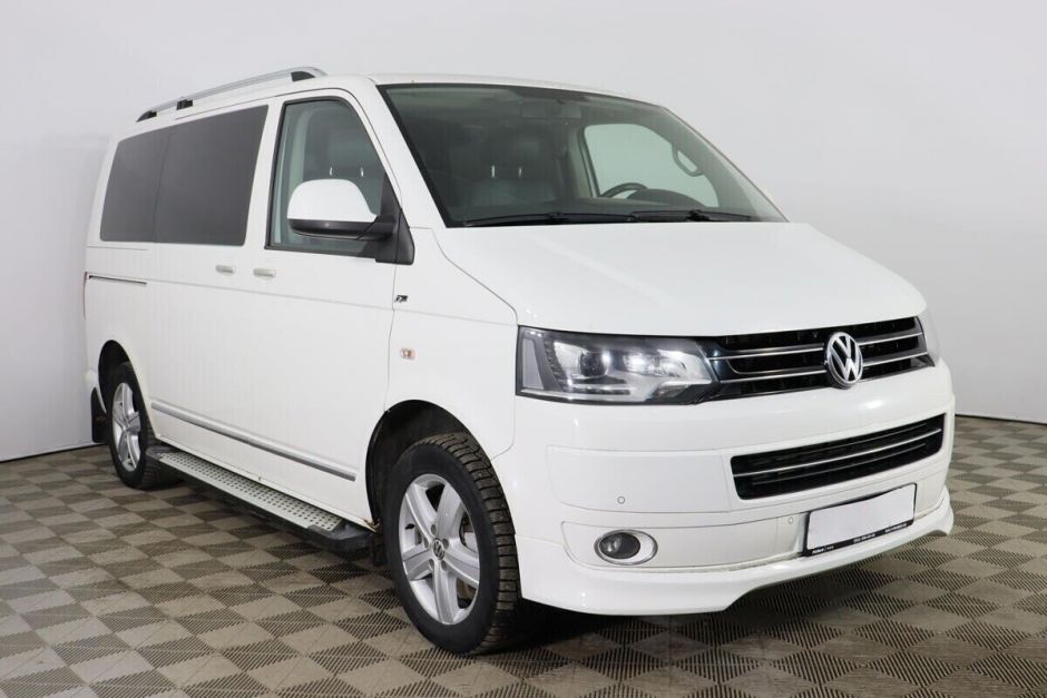 Volkswagen Multivan 2.0 РКПП, 2011, 157 000 км фото 3