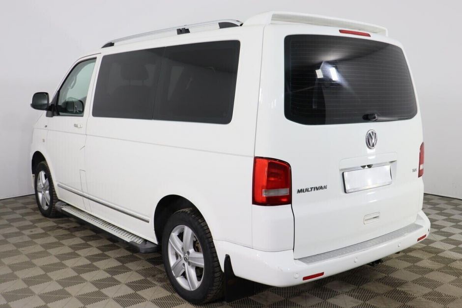 Volkswagen Multivan 2.0 РКПП, 2011, 157 000 км фото 4