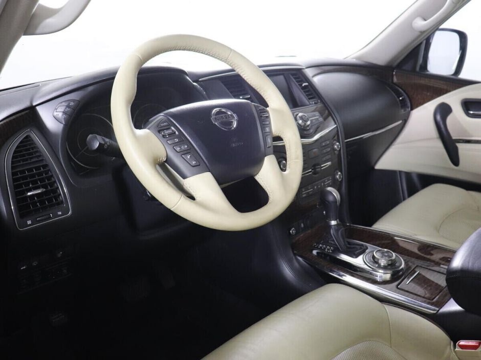 Nissan Patrol 5.6 АКПП, 2010, 168 000 км фото 5