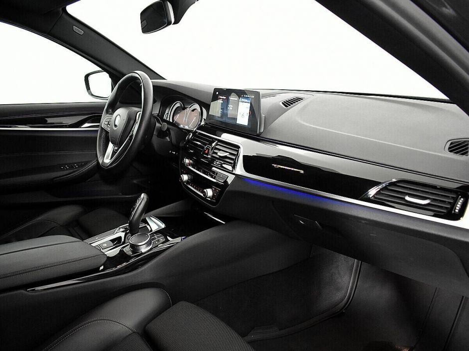 BMW 5 серии 2.0 АКПП, 2017, 75 000 км фото 7