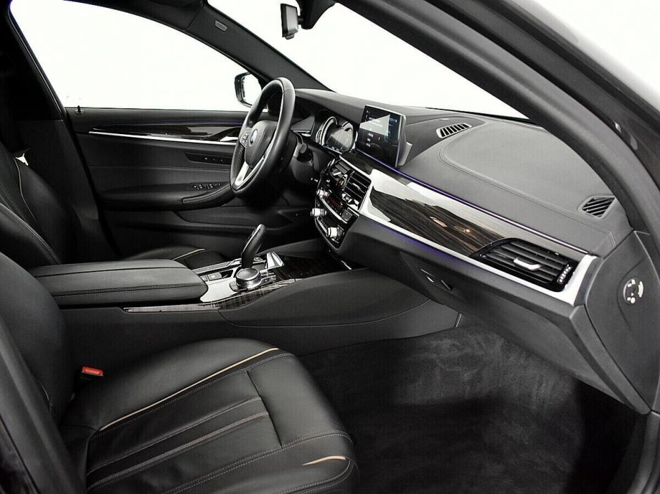 BMW 5 серии 2.0 АКПП, 2018, 61 000 км фото 10