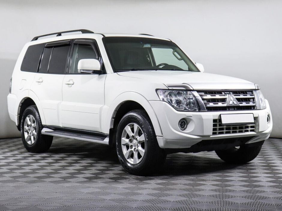 Mitsubishi Pajero 3.0 АКПП, 2013, 132 000 км фото 3
