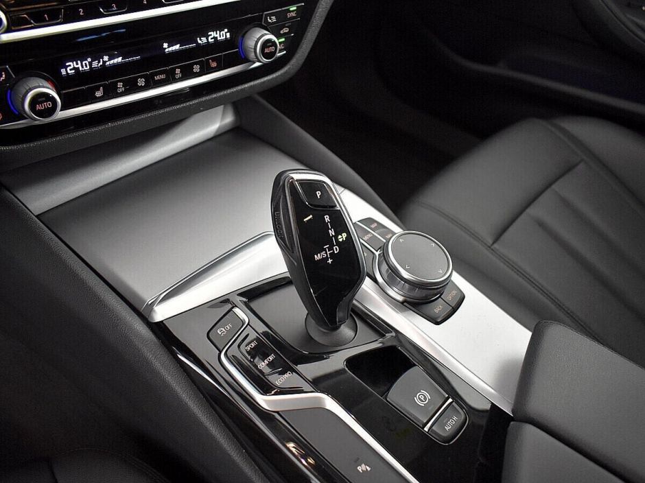 BMW 5 серии 2.0 АКПП, 2017, 79 000 км фото 9