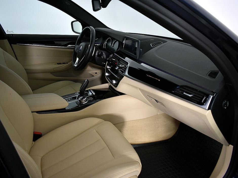 BMW 5 серии 2.0 АКПП, 2018, 74 000 км фото 10