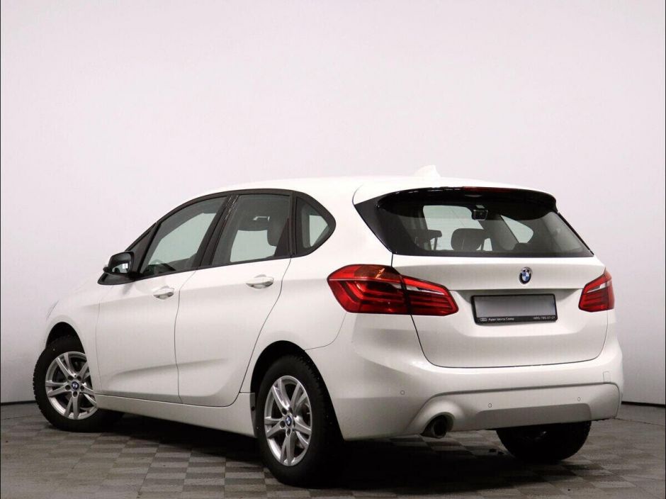 BMW 2 серии Active Tourer 1.5 РКПП, 2019, 50 000 км фото 2