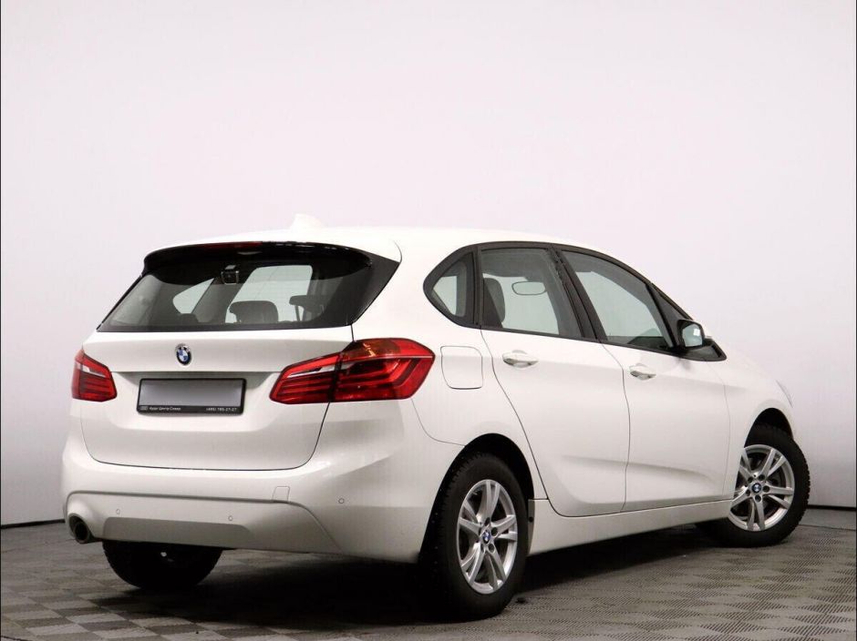BMW 2 серии Active Tourer 1.5 РКПП, 2019, 50 000 км фото 4