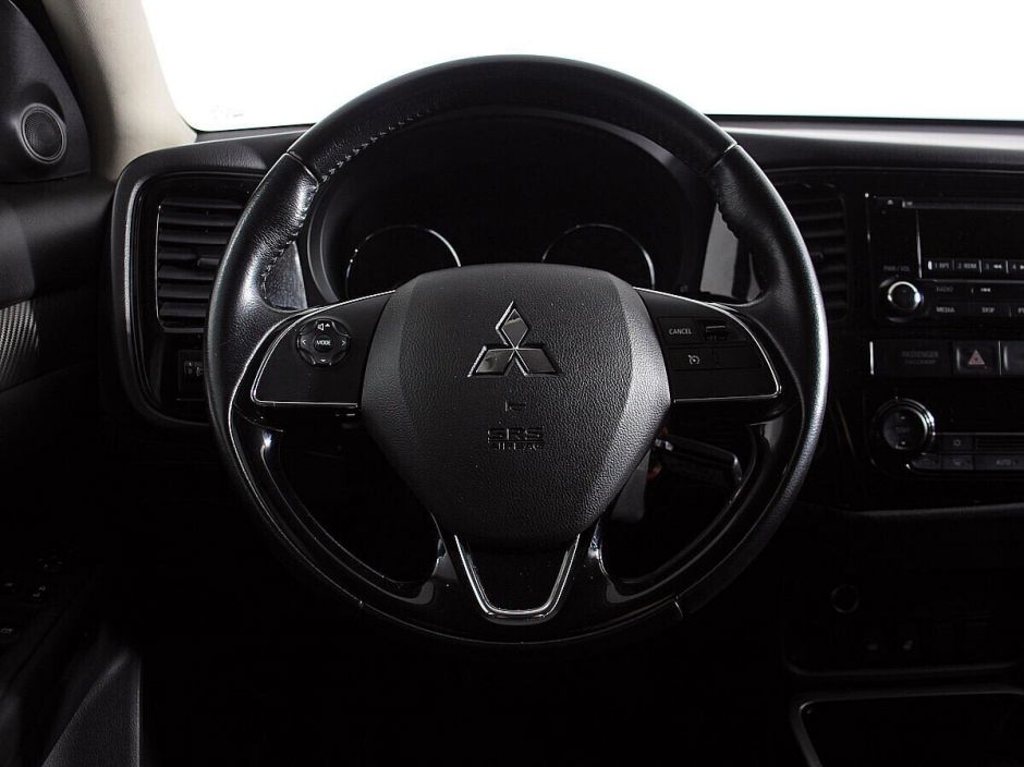 Mitsubishi Outlander 2.0 CVT, 2017, 74 000 км фото 8