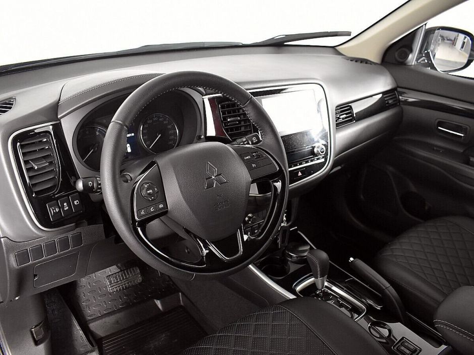 Mitsubishi Outlander 2.0 CVT, 2020, 39 000 км фото 6