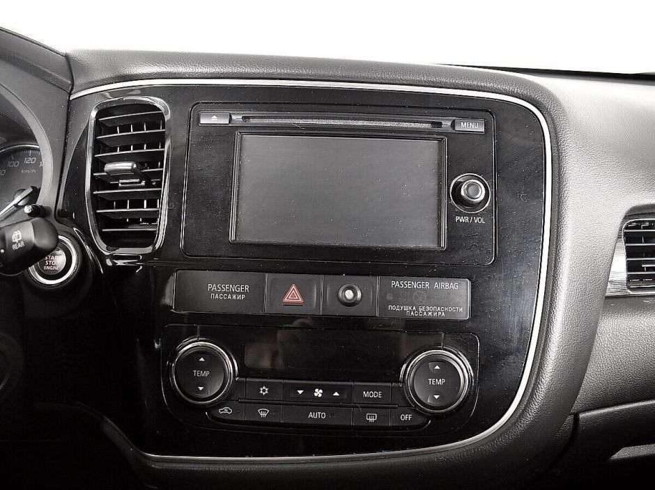 Mitsubishi Outlander 2.0 CVT, 2016, 83 000 км фото 8