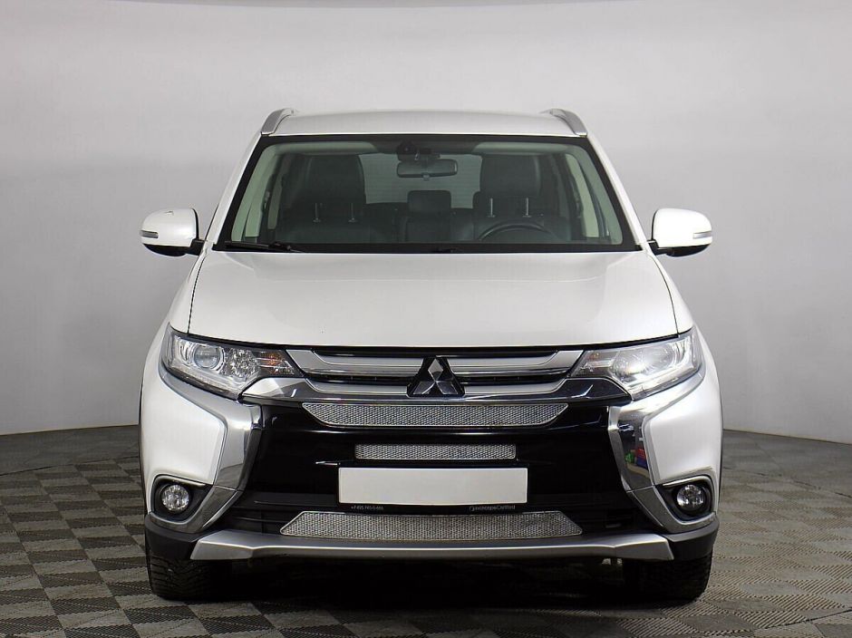 Mitsubishi Outlander 2.0 CVT, 2017, 71 000 км фото 2