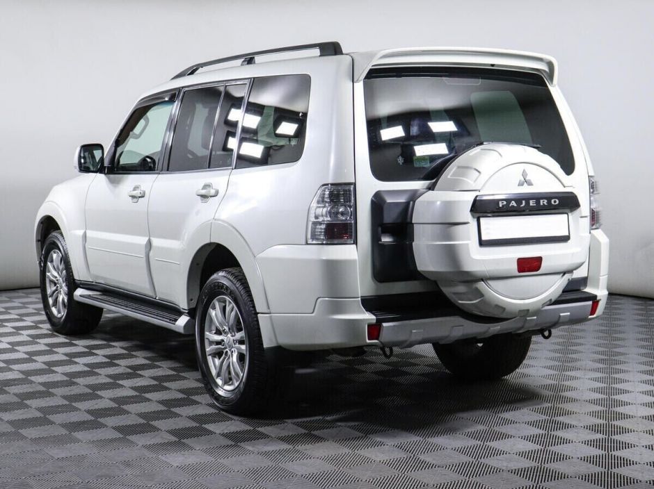 Mitsubishi Pajero 3.5 АКПП, 2014, 108 000 км фото 4