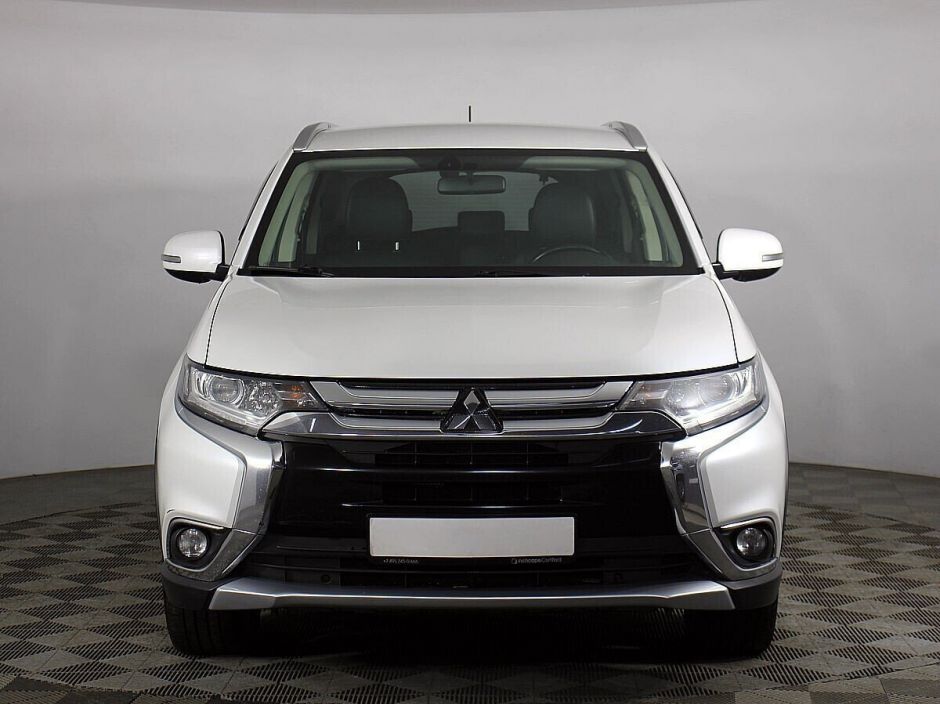 Mitsubishi Outlander 2.0 CVT, 2016, 87 000 км фото 2