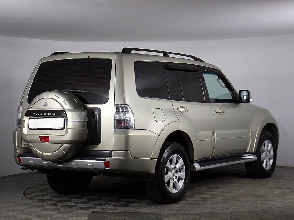 Mitsubishi Pajero 3.0 АКПП, 2012, 140 000 км фото 3